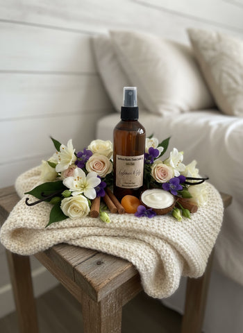 8oz-Cashmere & Silk- Hand-Poured Scented- Room-Linen Spray