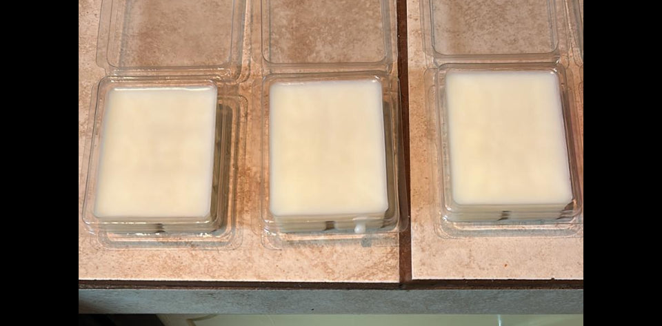The Gretel's Kiss – Hand-Poured Wax Melt