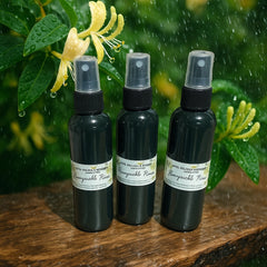 Honeysuckle Raindrop-4oz-Hand-Poured-Room & Linen Spray